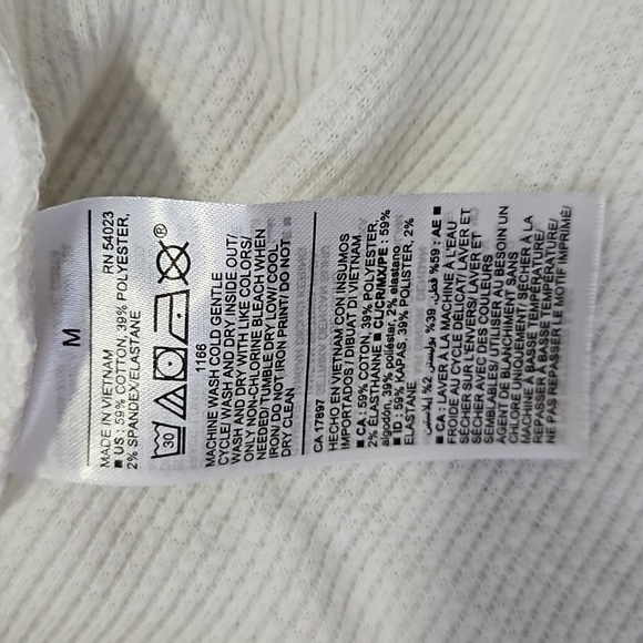Old Navy women's M thermal top - Picture 7 of 7